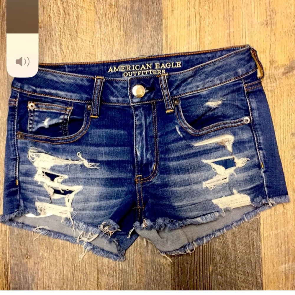 American eagle distressed super stretch jean short